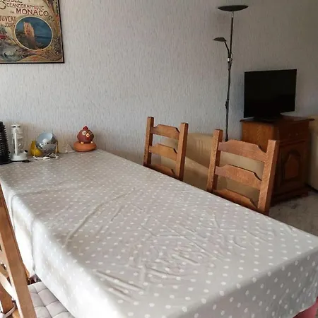Avec Parking Et Balcon A By Weekome 아파트